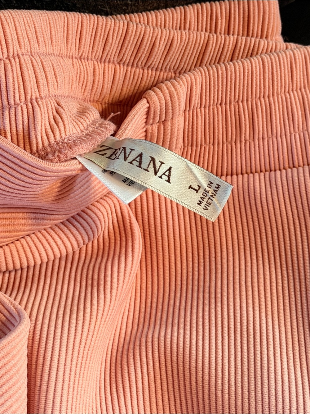 Zenana Ribbed High Neck Half Zip Pullover & Wide Leg Pants Set L
NWOT- Coral - Picture 3 of 4